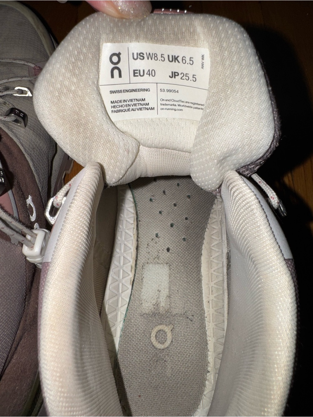 On Women's Cloudtrax Hiking Shoes - Picture 5 of 7